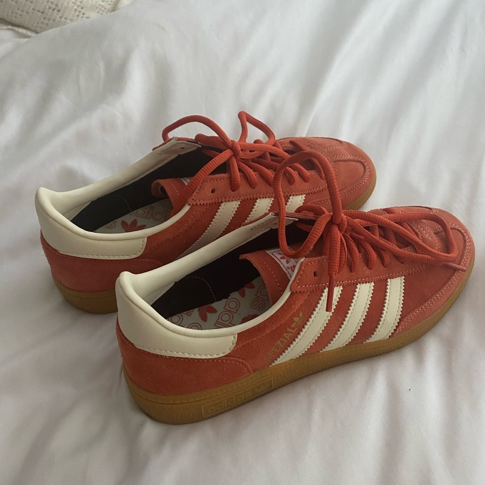 Adidas spezials